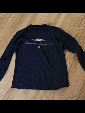 Alaska Graphic Long Sleeve Tee